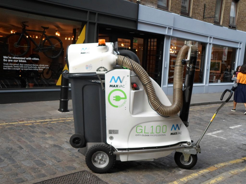 Street cleaning machine, Seven Dials, London